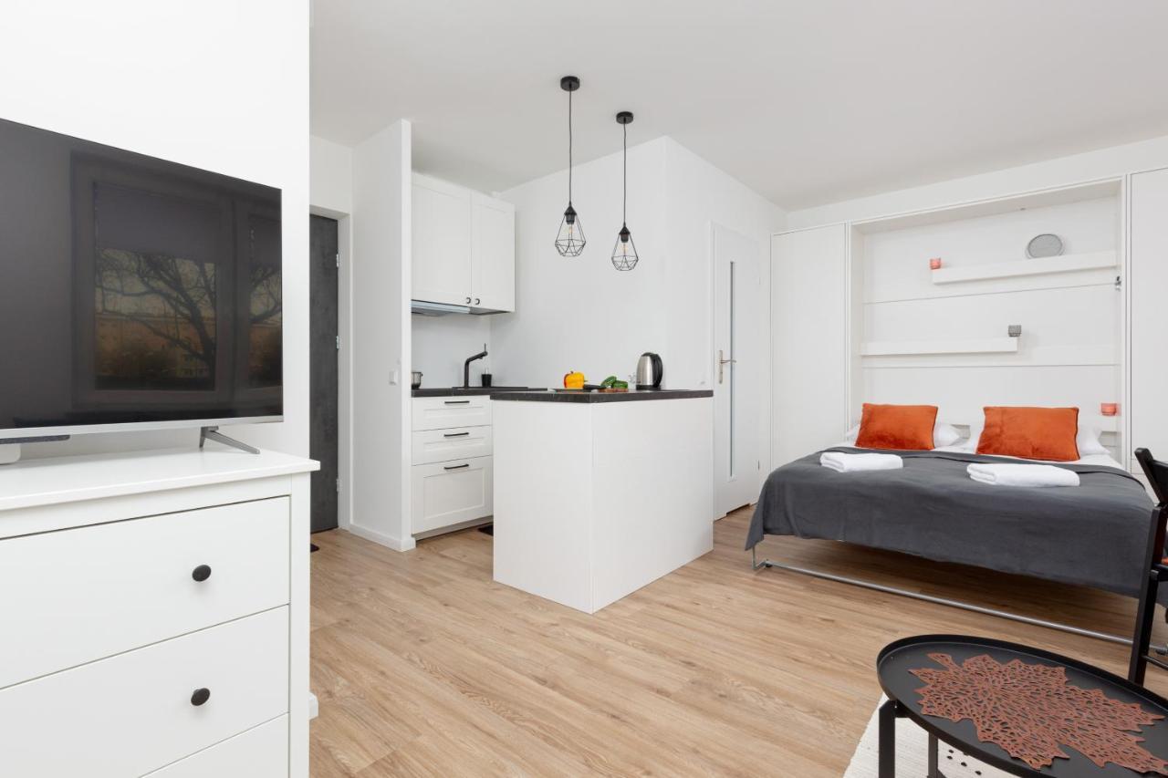 Studio Apartment Ochota Siemienskiego By Noclegi Renters Varsavia Esterno foto